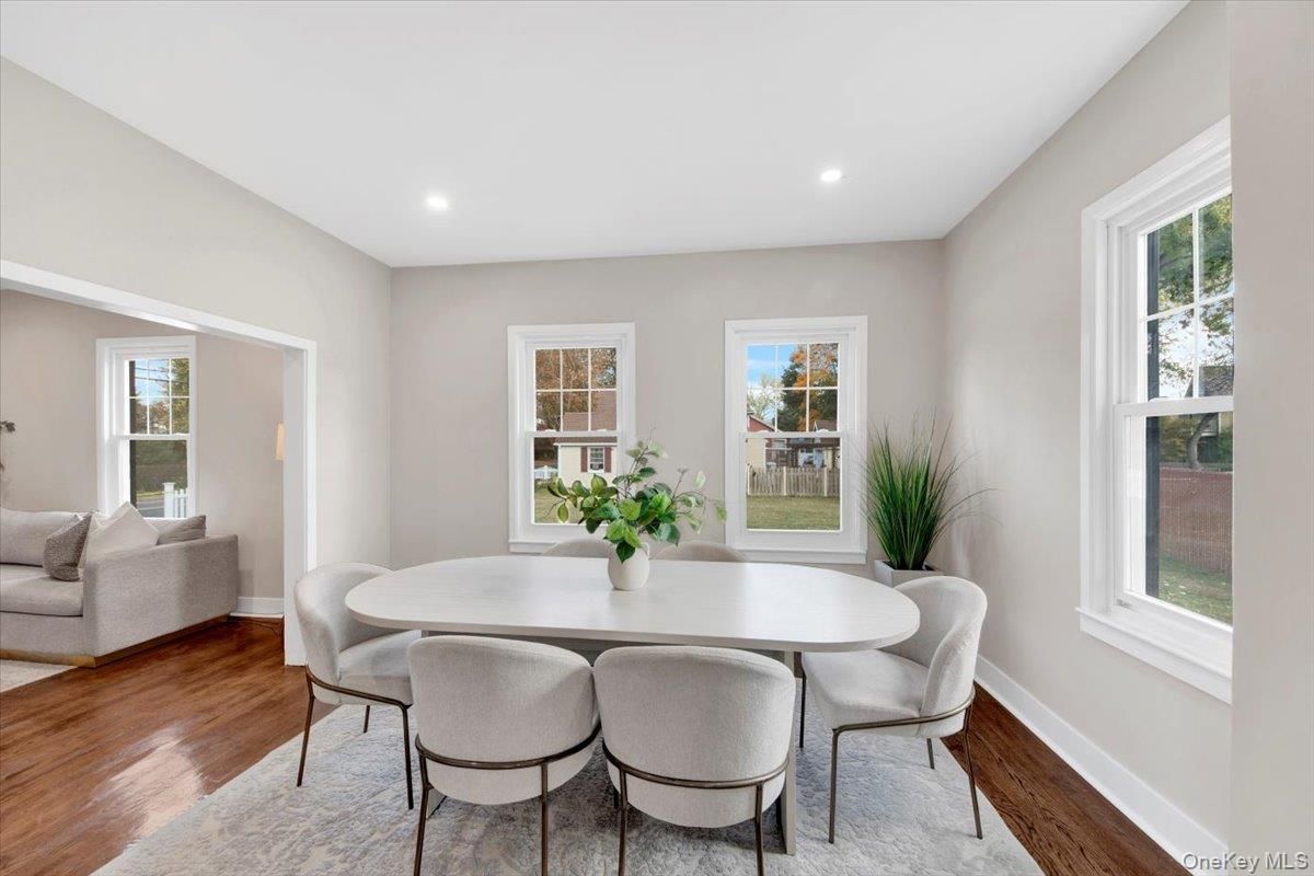 Dining room, Interior, Recessed Lighting, Wood Texture Flooring