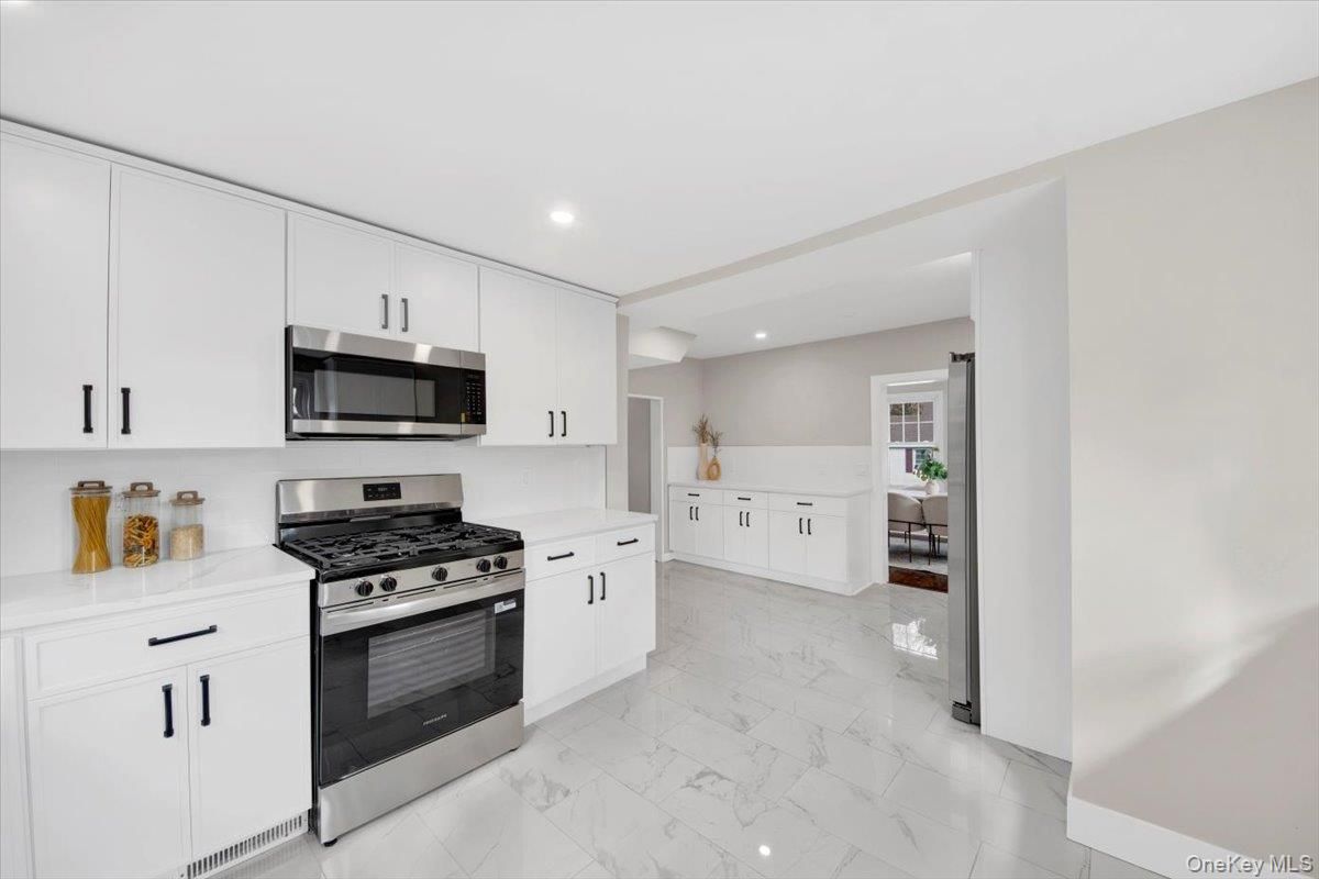 Interior, Kitchen, Marble, Recessed Lighting, Stainless Steel Appliances