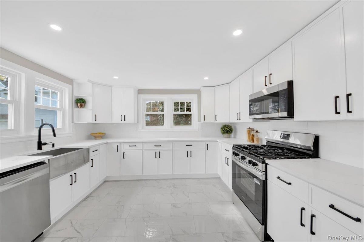 Interior, Kitchen, Marble, Recessed Lighting, Stainless Steel Appliances