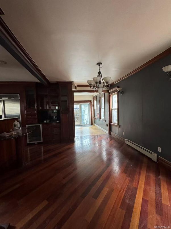 Chandelier, Empty room, Interior, Wood Texture Flooring