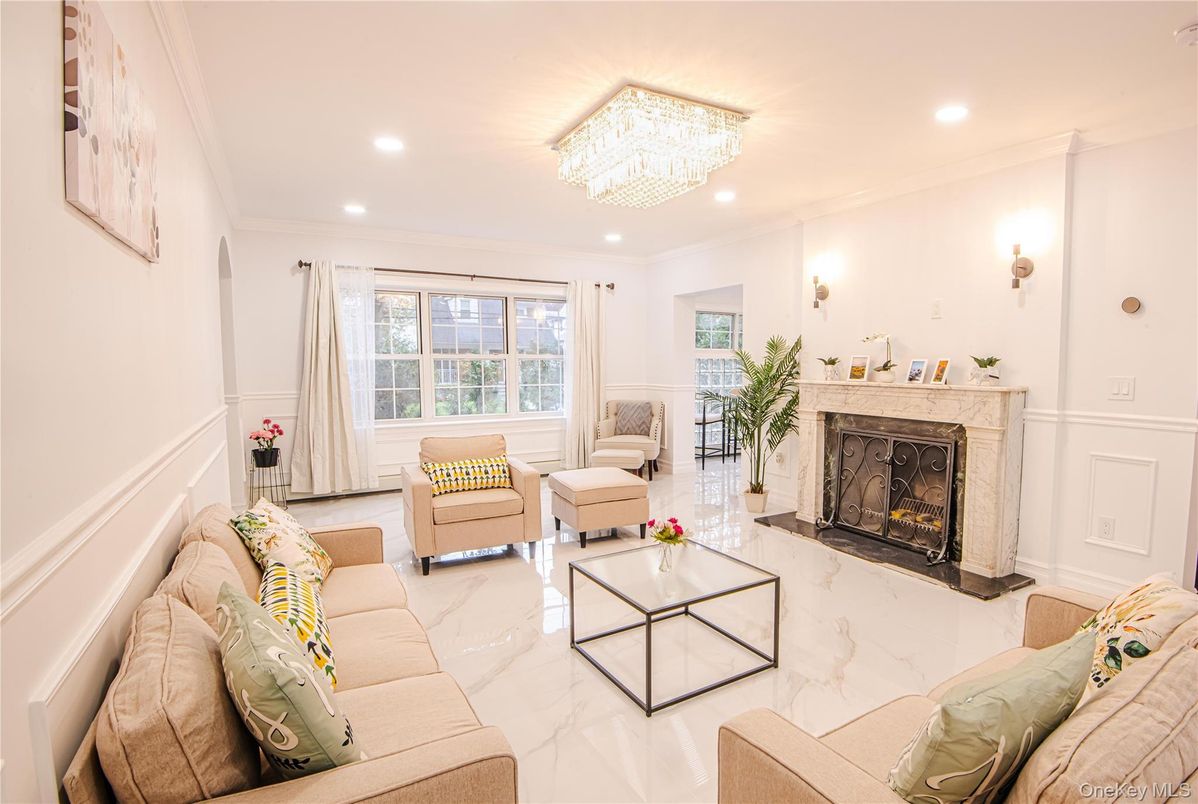 Chandelier, Fireplace, Interior, Living room, Recessed Lighting