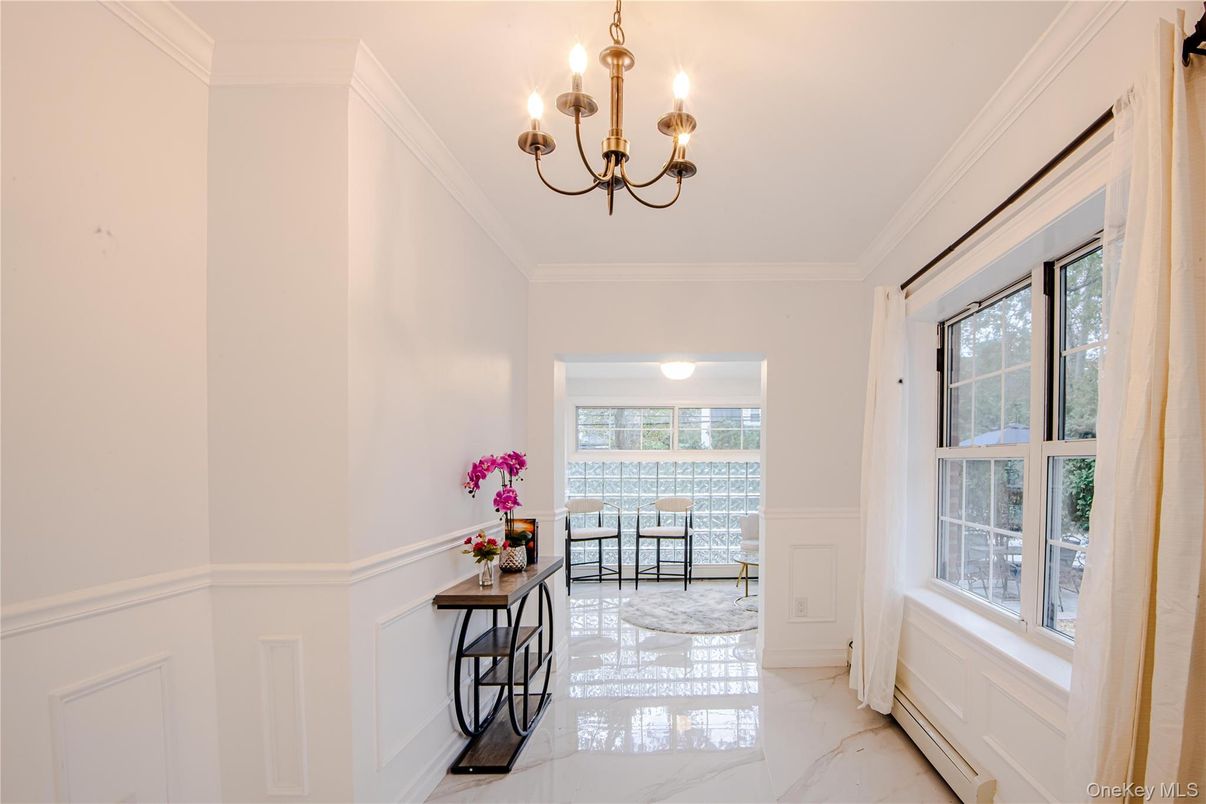 Chandelier, Interior, Marble