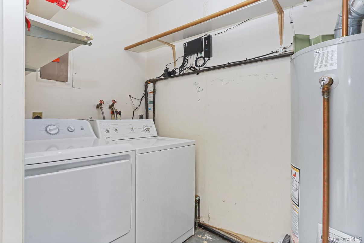 Interior, Utility Closets, Washer