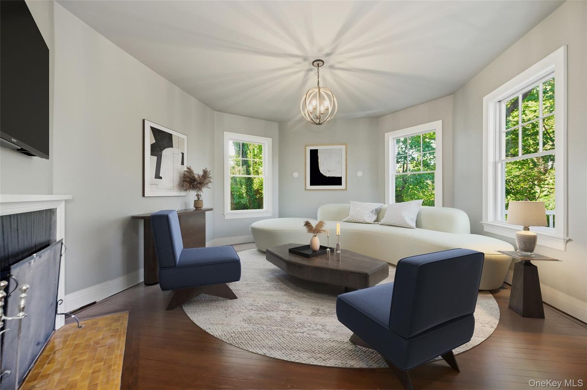 Interior, Living room, Pendant Lights, Wood Texture Flooring