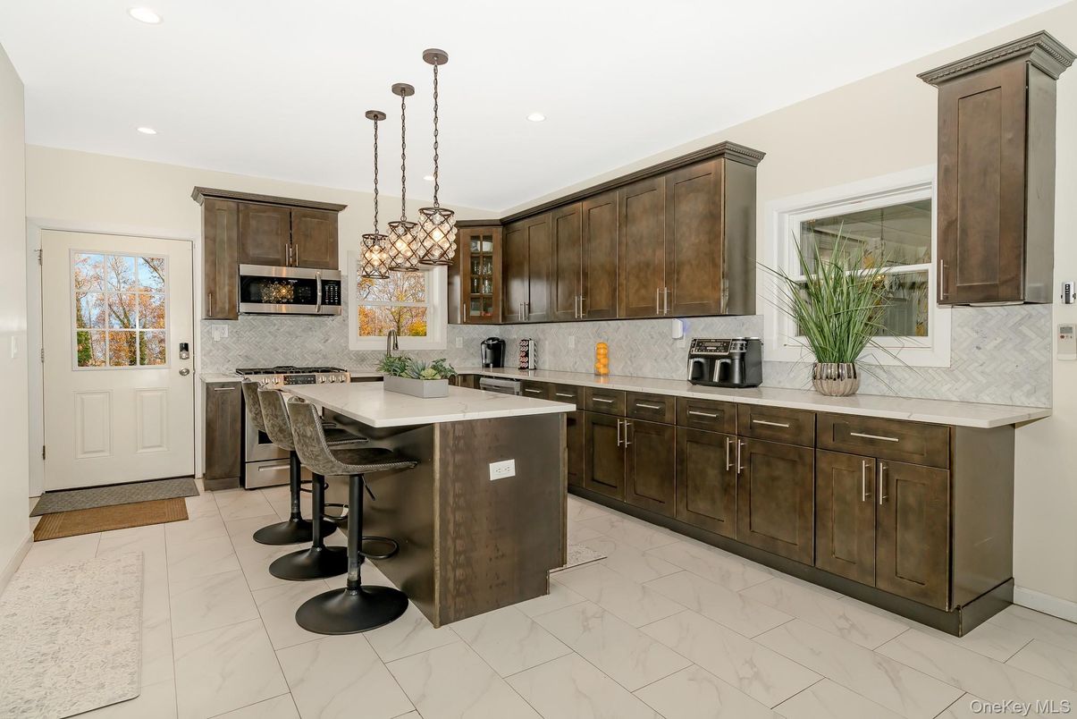 Interior, Kitchen, Marble, Pendant Lights, Recessed Lighting, Stainless Steel Appliances