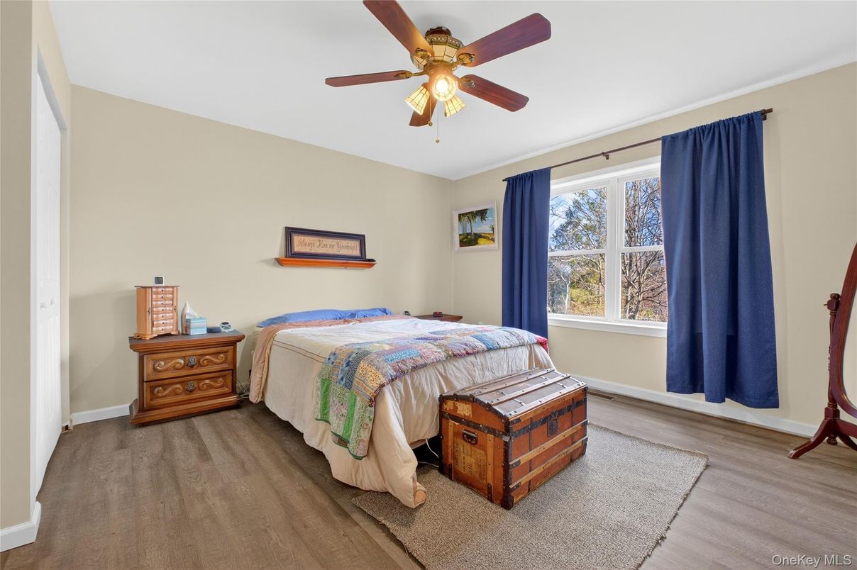 DE Listing image placeholder