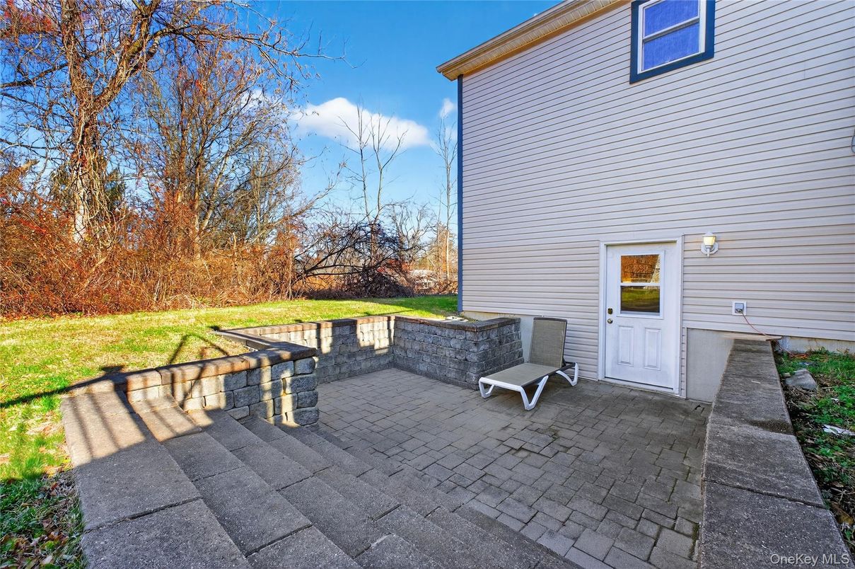 DE Listing image placeholder