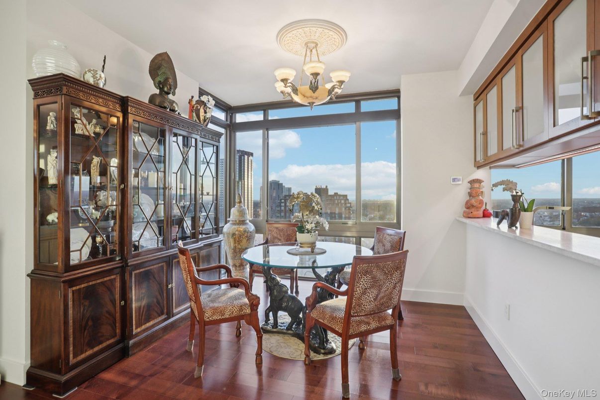 Chandelier, Dining room, Interior, Water, Wood Texture Flooring