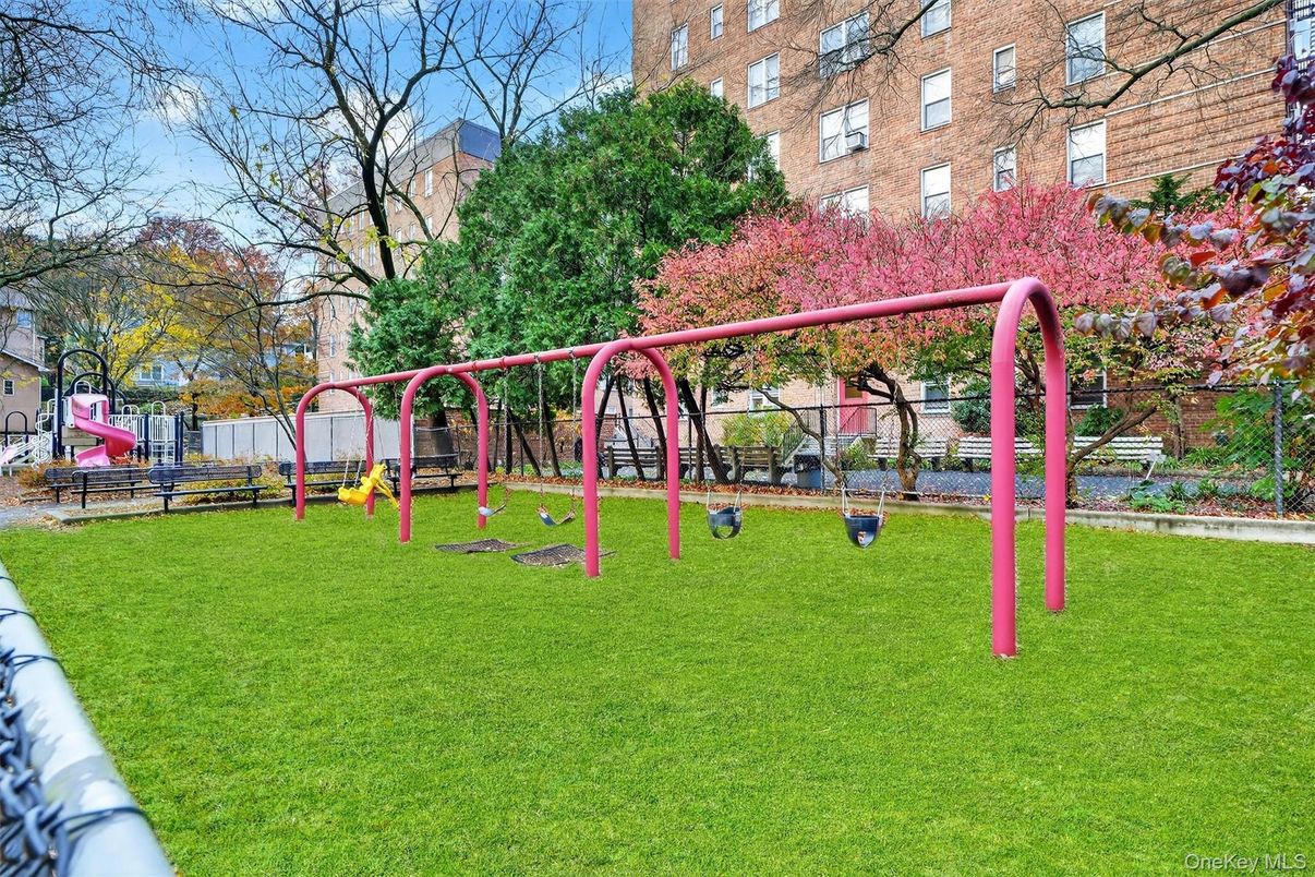 Backyard, Exterior, Playground