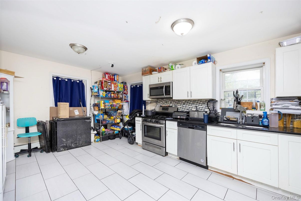 Interior, Kitchen, Stainless Steel Appliances