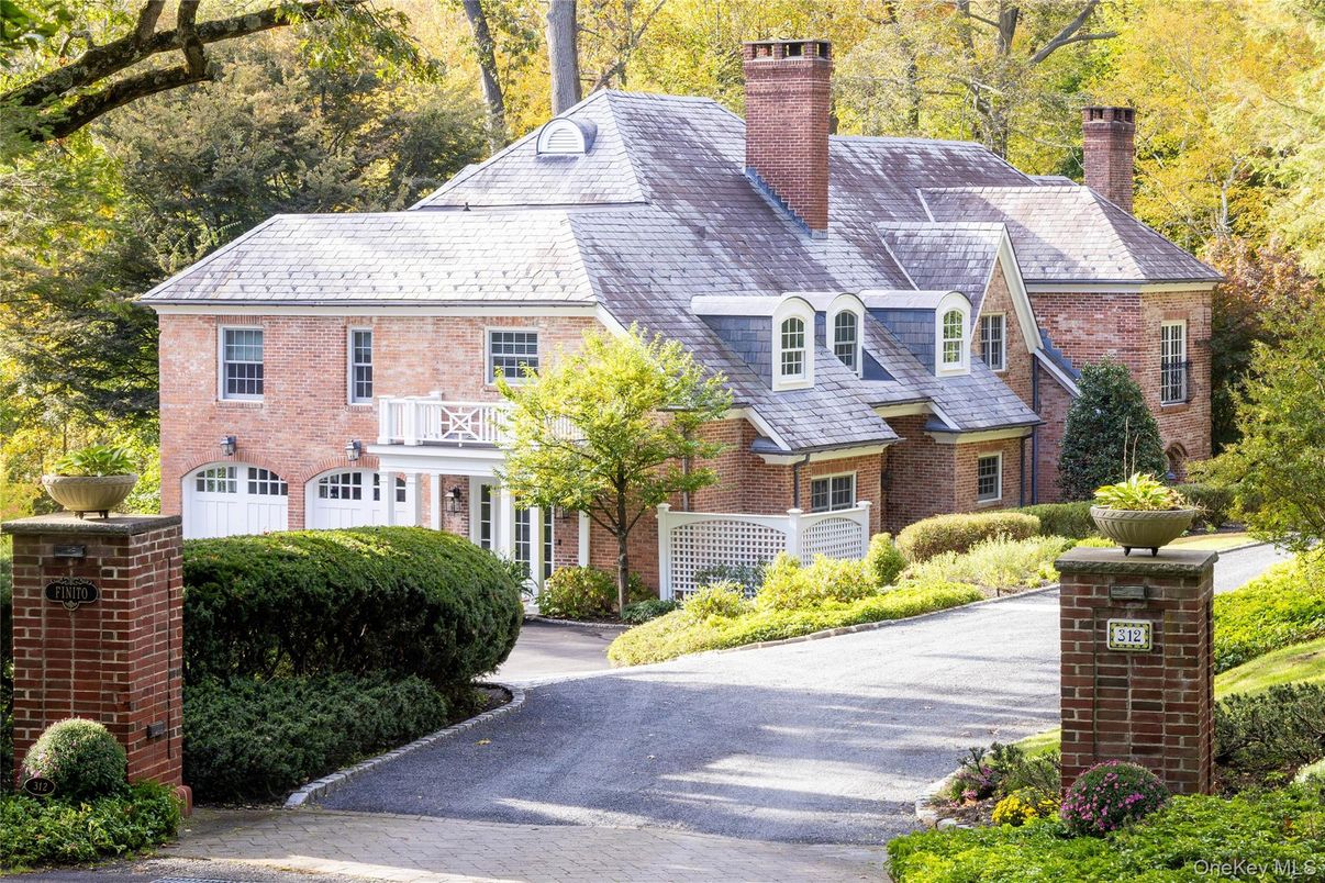 Attached, Exterior, Facade, Brick Facade, French Provincial