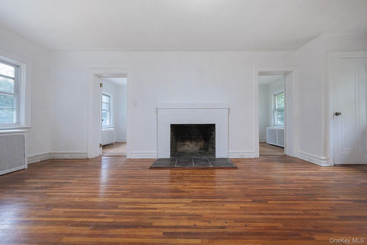 Empty room, Fireplace, Interior, Wood Texture Flooring