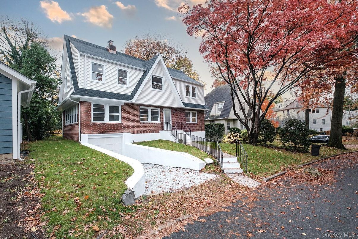 Attached, Exterior, Facade, Brick Facade, Cape Cod