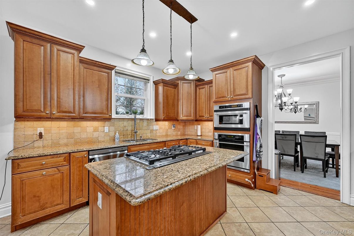 Chandelier, Dining room, Interior, Kitchen, Pendant Lights, Recessed Lighting