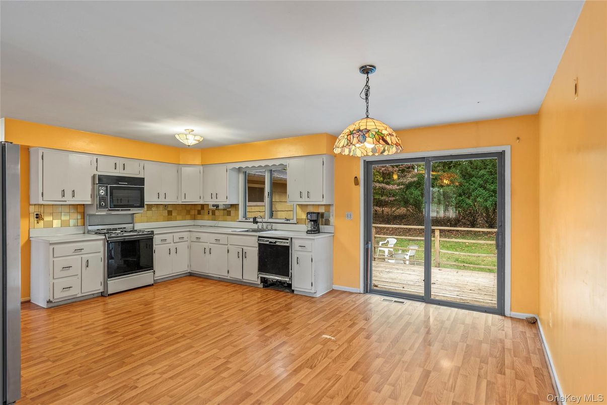 Interior, Kitchen, Pendant Lights, Stainless Steel Appliances, Wood Texture Flooring