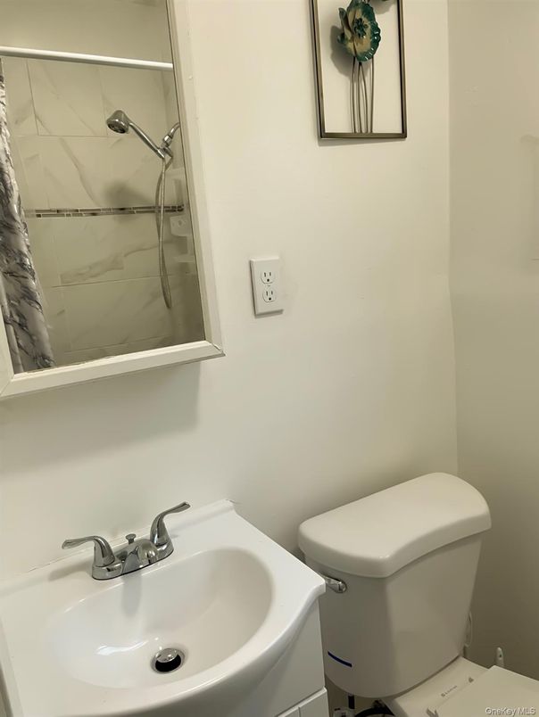 Bathroom, Interior, Marble Walls