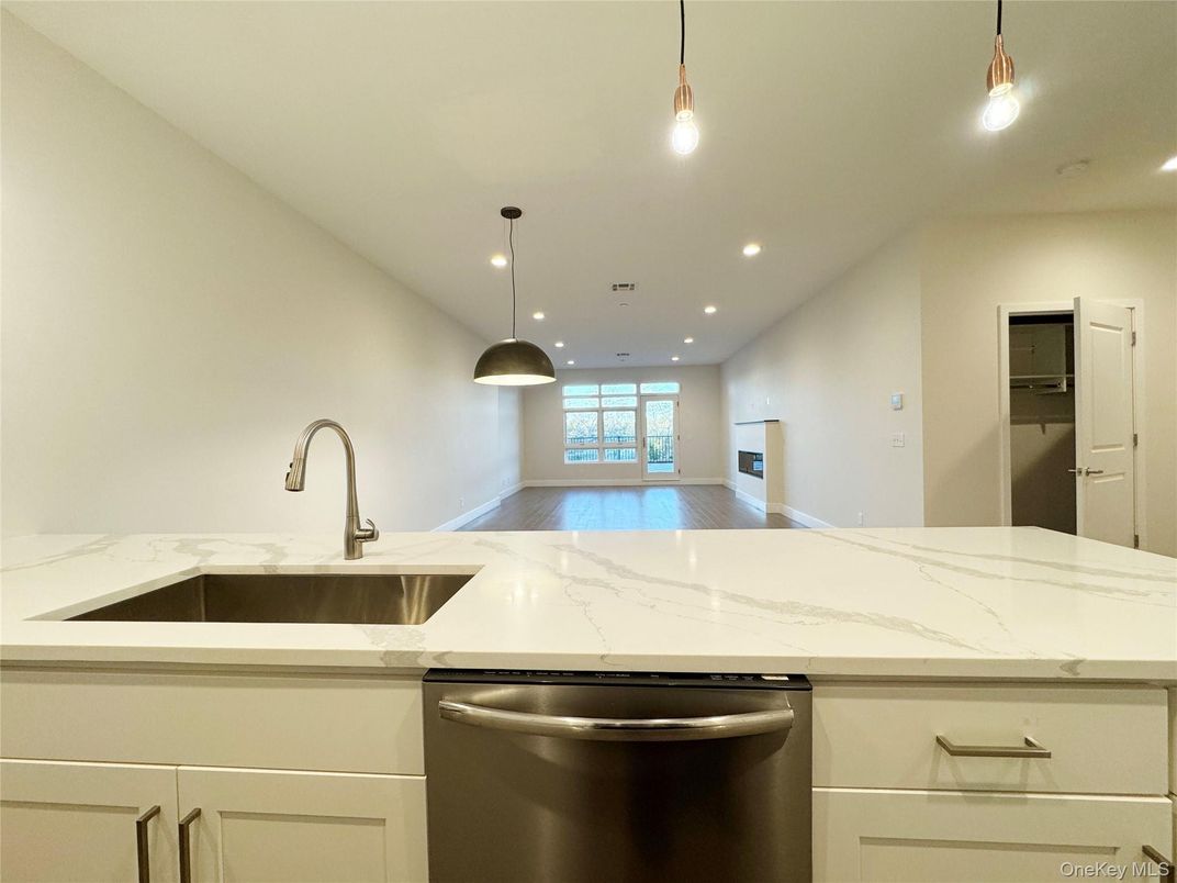 Interior, Kitchen, Pendant Lights, Recessed Lighting