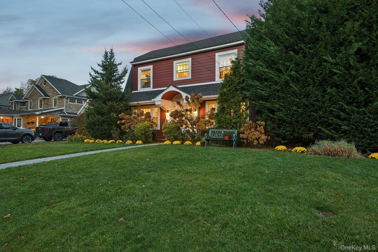 Backyard, Exterior, Facade, Georgian