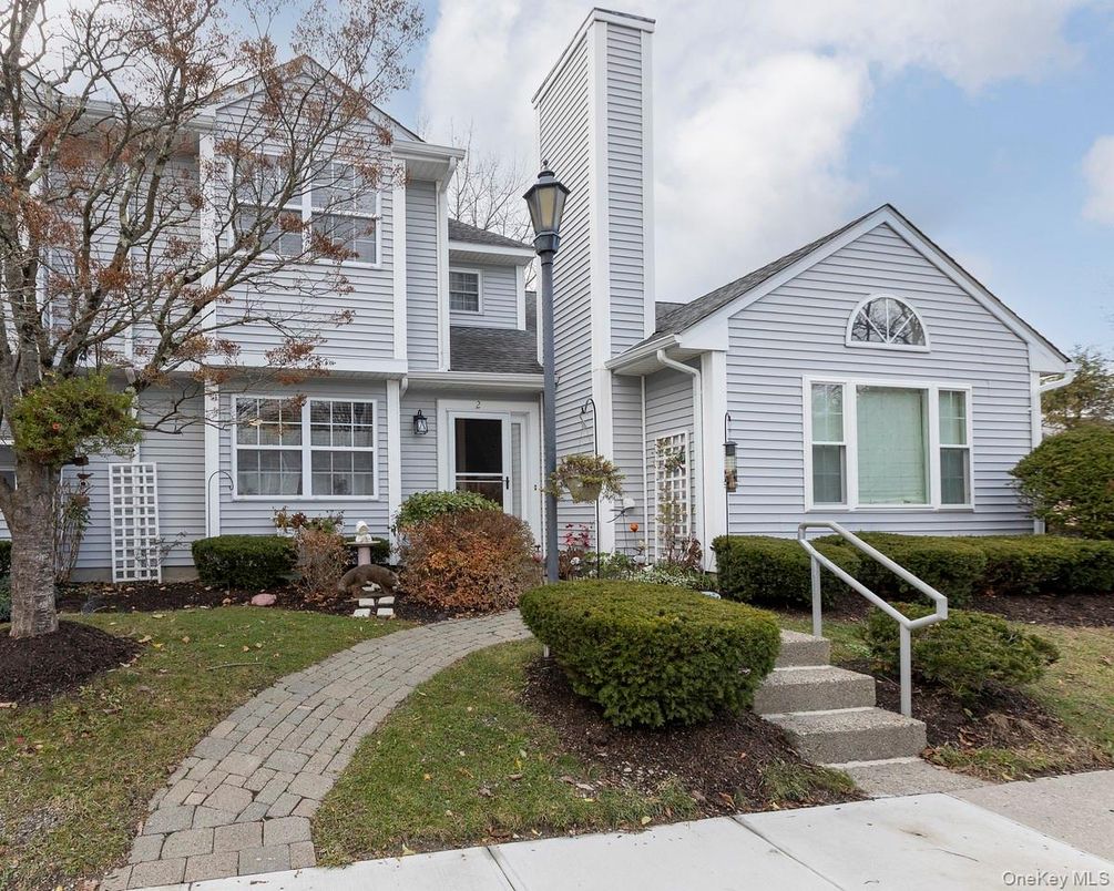 Exterior, Facade, Farmhouse