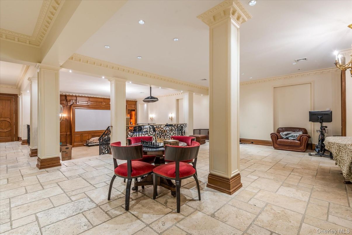 Chandelier, Dining room, Interior, Recessed Lighting