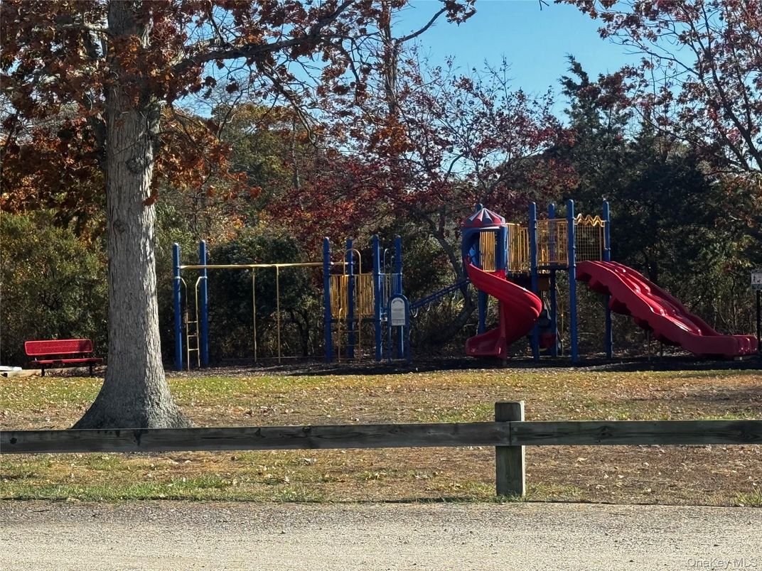 Backyard, Exterior, Playground