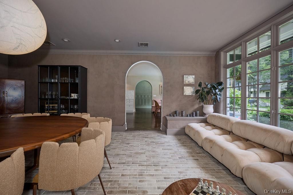 Dining room, Interior, Living room, Recessed Lighting, Wood Texture Flooring