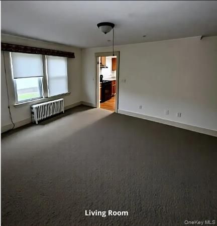 Empty room, Interior, Pendant Lights