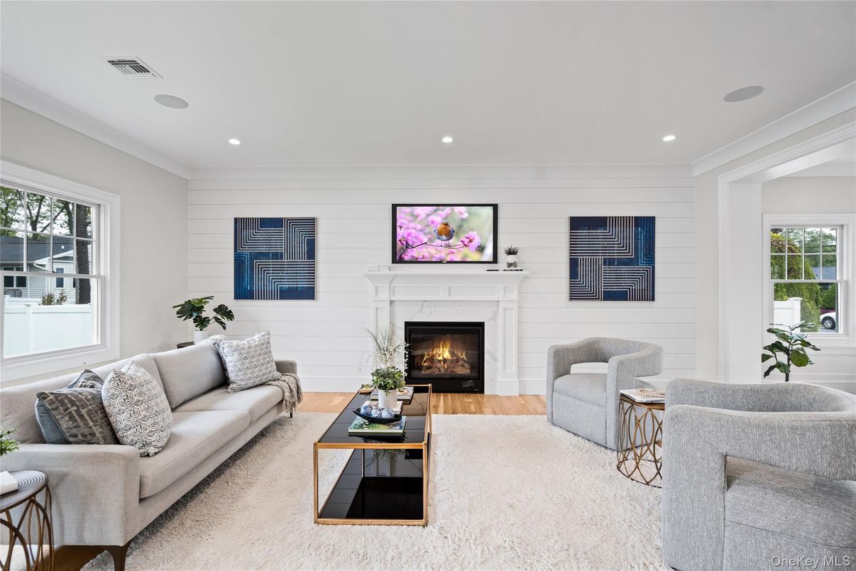 Fireplace, Interior, Living room, Recessed Lighting