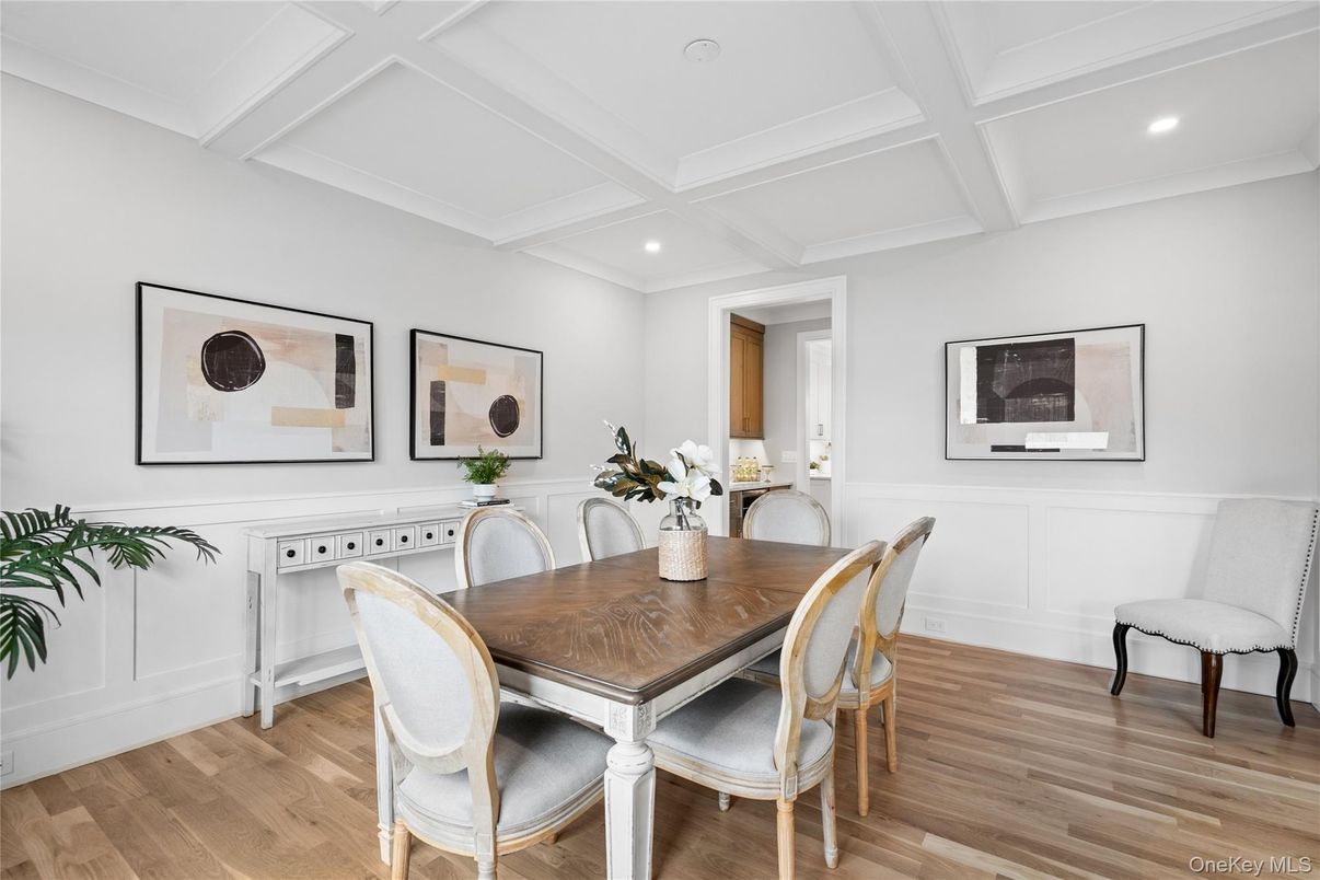 Dining room, Interior, Recessed Lighting, Wood Texture Flooring