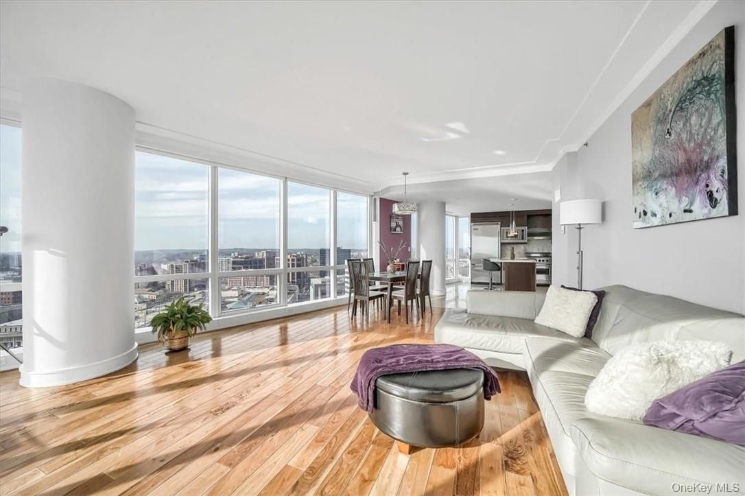 Dining room, Interior, Kitchen, Living room, Pendant Lights, Recessed Lighting, Stainless Steel Appliances, Wood Texture Flooring