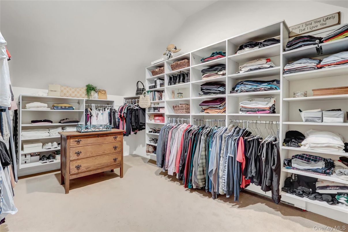 Interior, Walk-in Closets