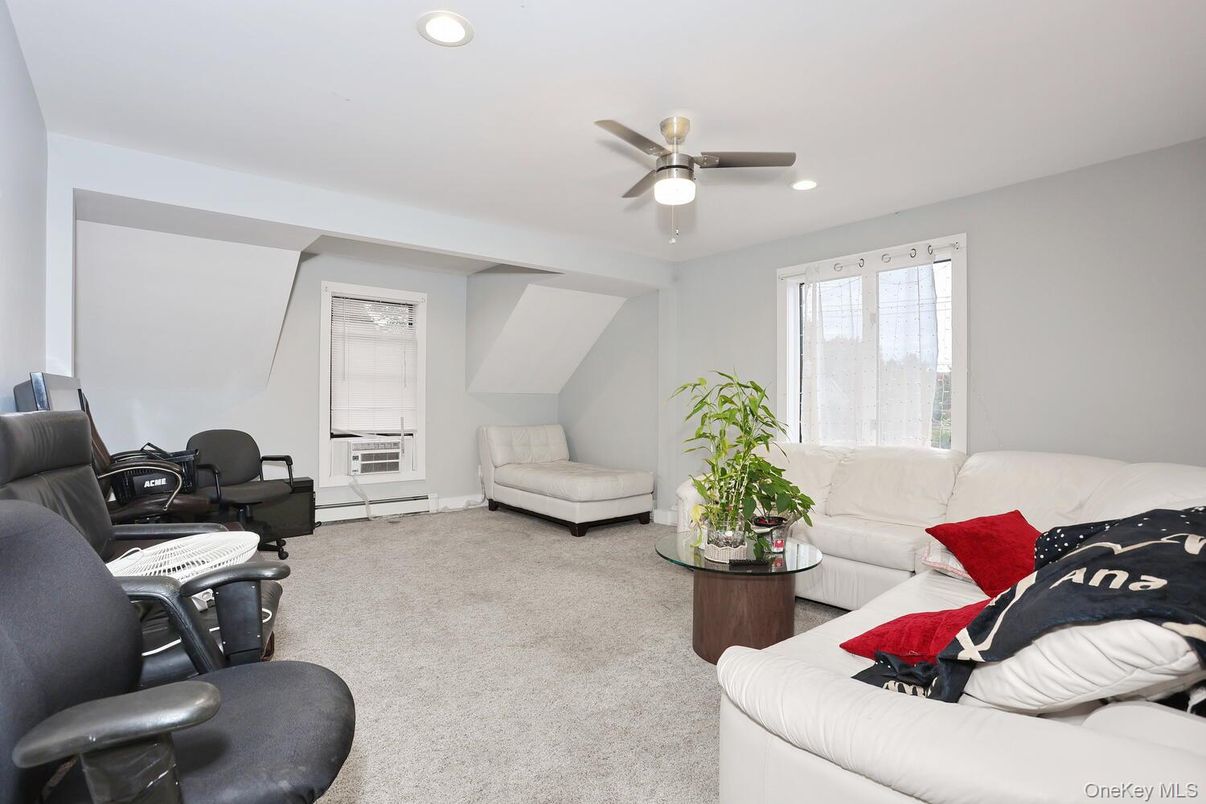 DE Listing image placeholder