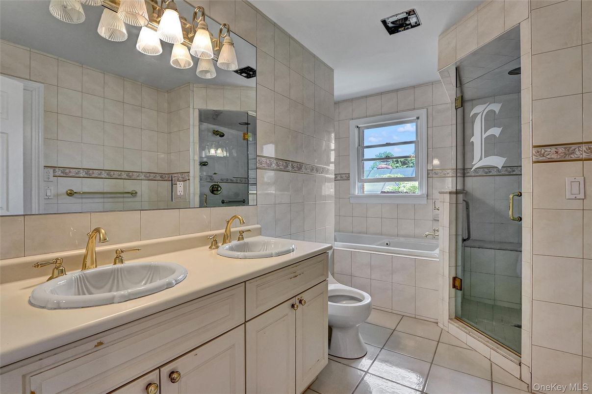 Bathroom, Dual Sink Vanities, Glass Shower, Interior