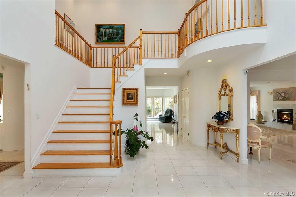 Fireplace, Interior, Recessed Lighting