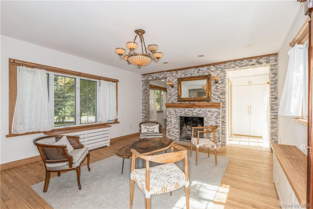 Chandelier, Fireplace, Interior, Wood Texture Flooring
