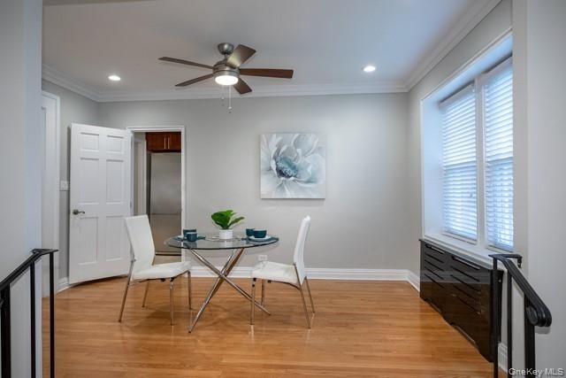 Dining room, Interior, Recessed Lighting, Wood Texture Flooring