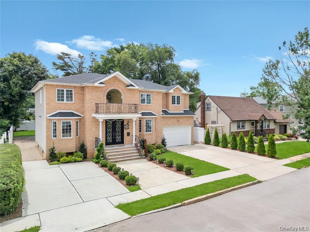 Attached, Exterior, Facade, Brick Facade, French Provincial