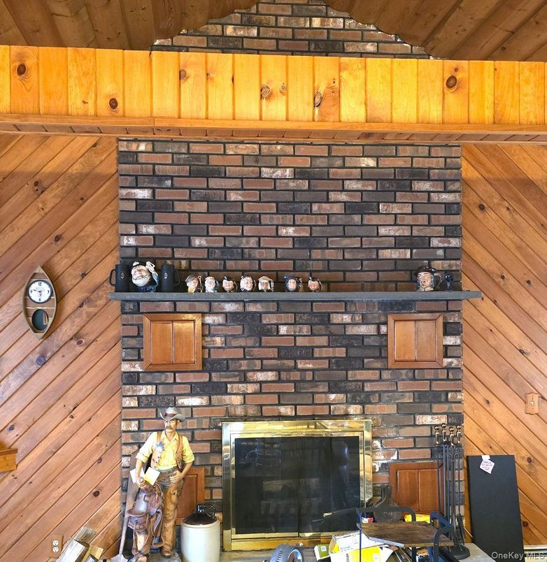 Interior, Wooden Walls