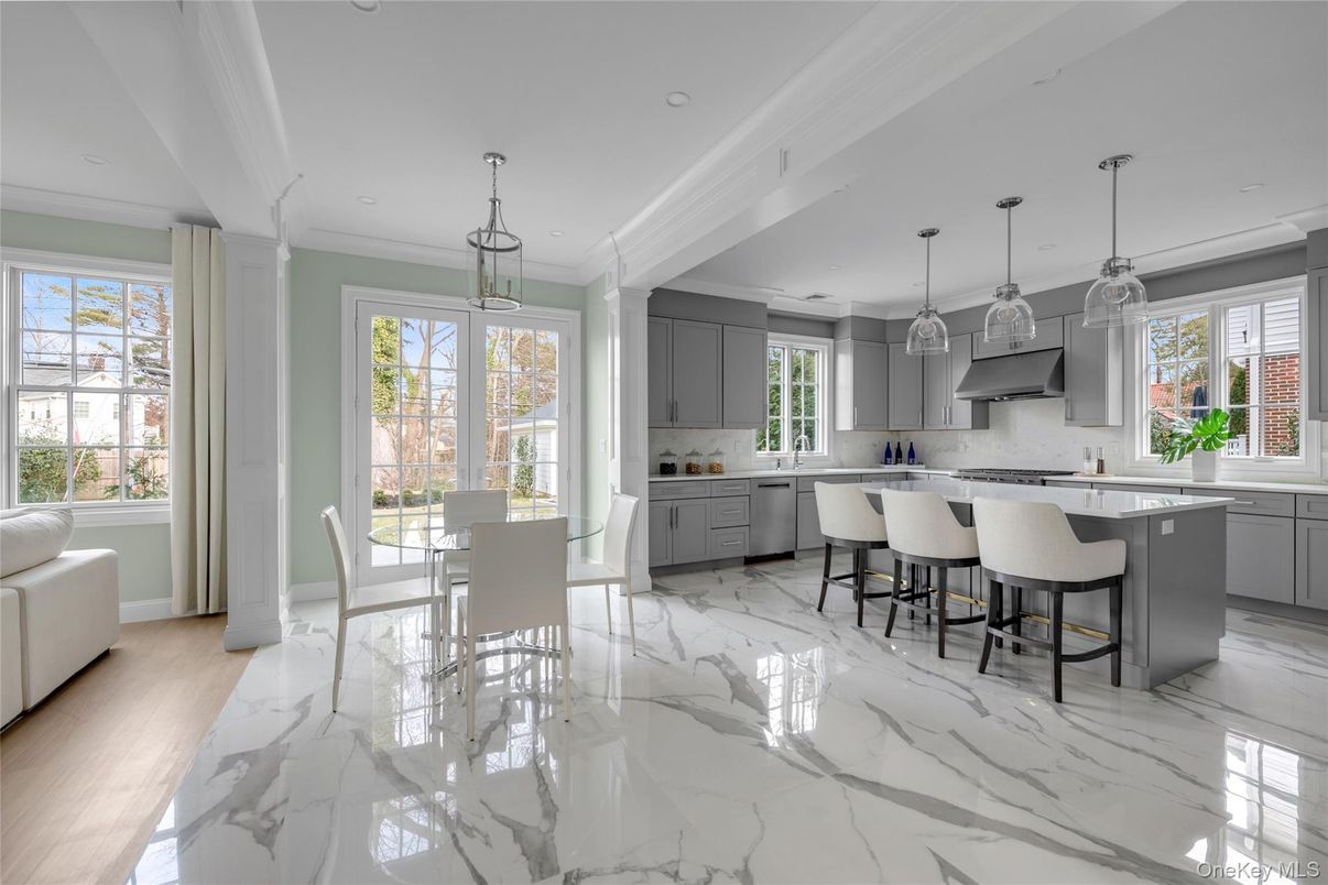 Dining room, Interior, Kitchen, Marble, Pendant Lights, Recessed Lighting