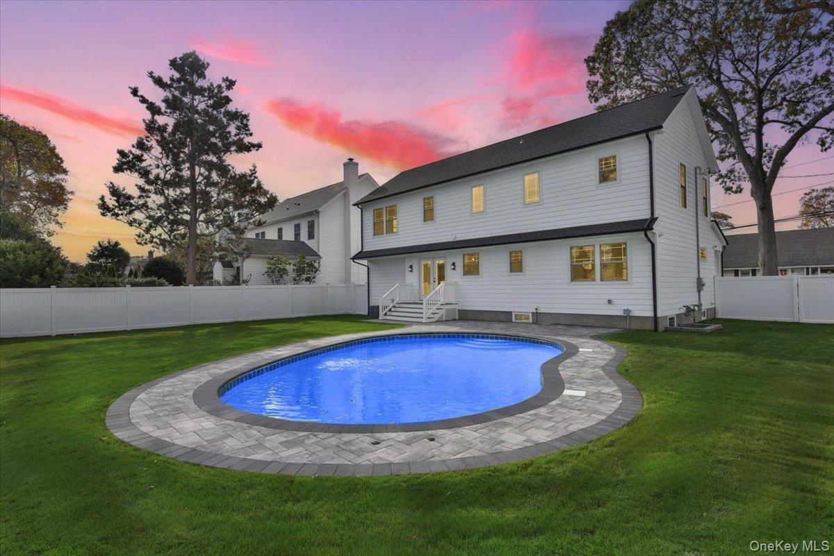 Backyard, Exterior, Pool