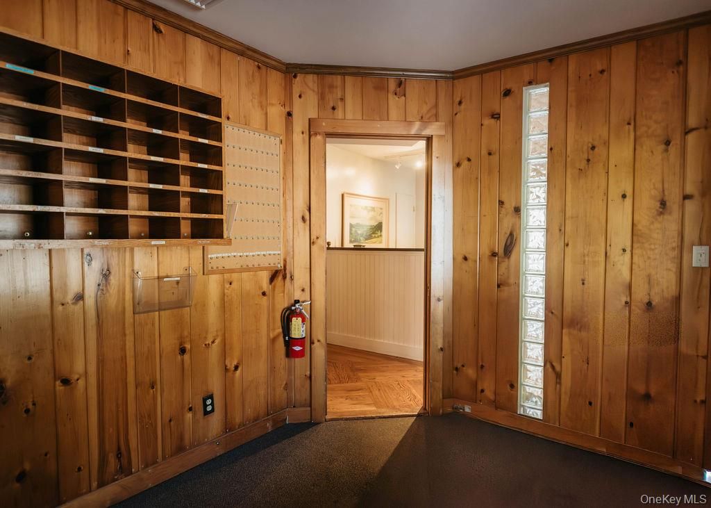 Empty room, Interior, Wooden Walls