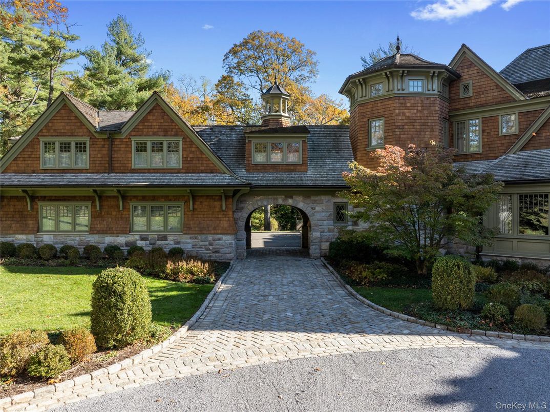 Exterior, Facade, Brick Facade, Tudor Revival