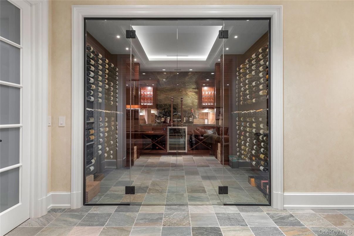 Interior, Recessed Lighting, Wine Storage