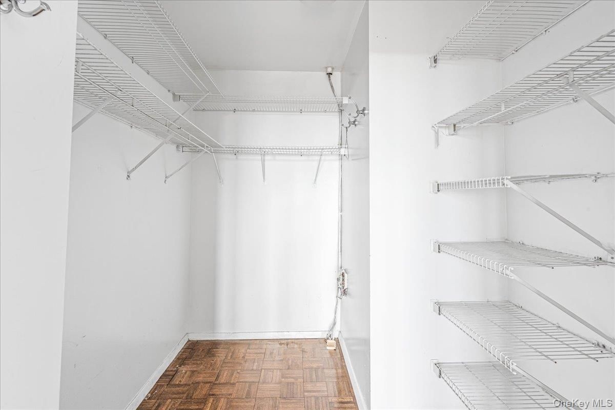 Interior, Walk-in Closets, Wood Texture Flooring