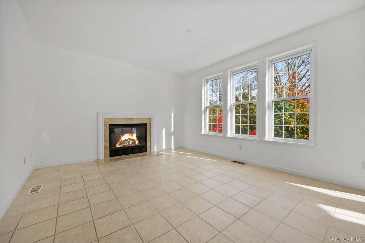 Empty room, Fireplace, Interior