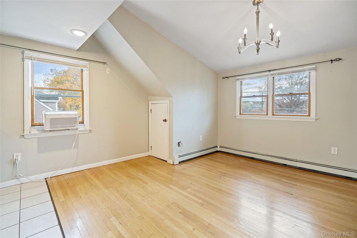 Chandelier, Empty room, Interior, Recessed Lighting, Wood Texture Flooring