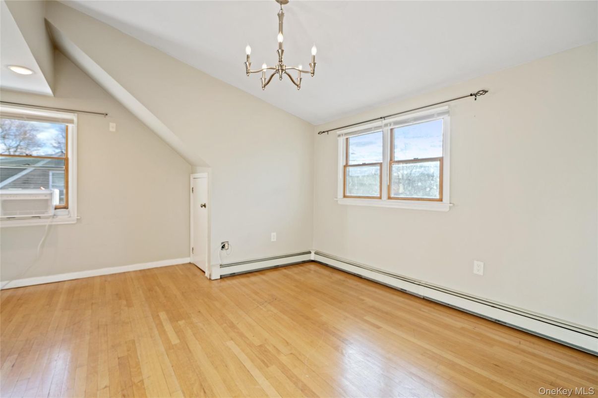 Chandelier, Empty room, Interior, Wood Texture Flooring