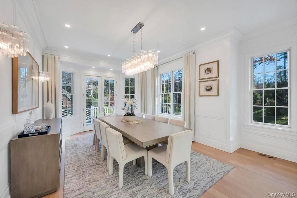 Chandelier, Dining room, Interior, Pendant Lights, Recessed Lighting, Wood Texture Flooring