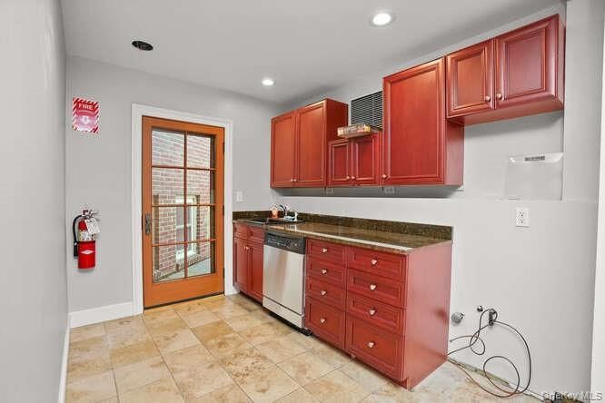 Interior, Kitchen, Recessed Lighting