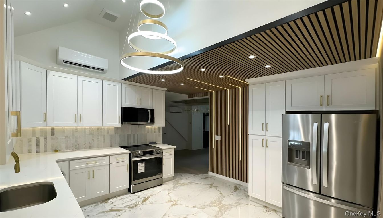 Interior, Kitchen, Marble, Pendant Lights, Recessed Lighting, Stainless Steel Appliances